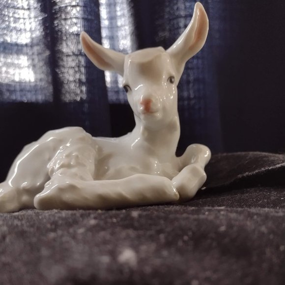 Eschenbach Porcelain, Prof Th. Karner, Goat/Kid - Picture 4 of 7
